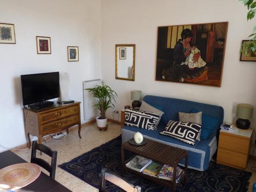Rossana Vatican Vista Apartment - Tap to explore photos
