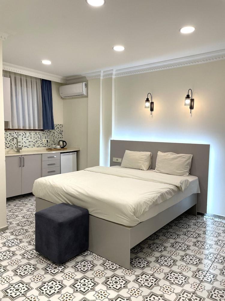 NOVIVA HOTEL Taksim Room Type - Superior Double or Twin Room NOVIVA HOTEL Taksim Room Type - Superior Double or Twin Room