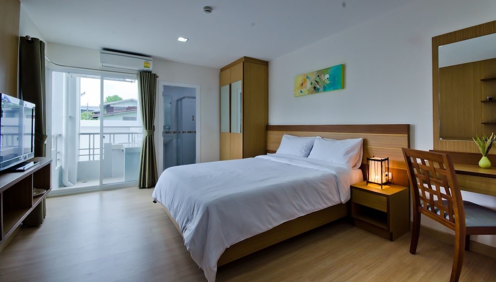 Kozy Inn Room Type - Standard Room, 1 Queen Bed