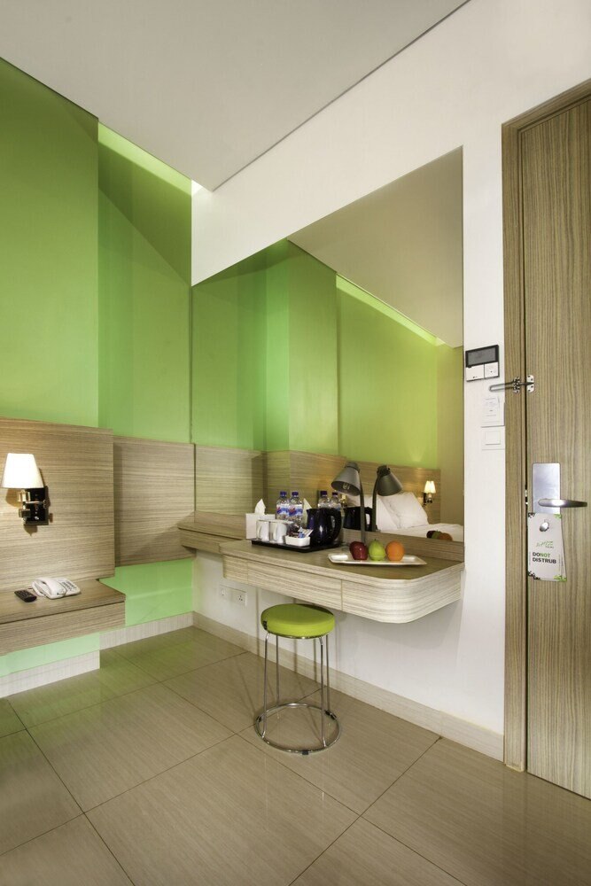 Whiz Prime Hotel Kelapa Gading - Tap to explore photos