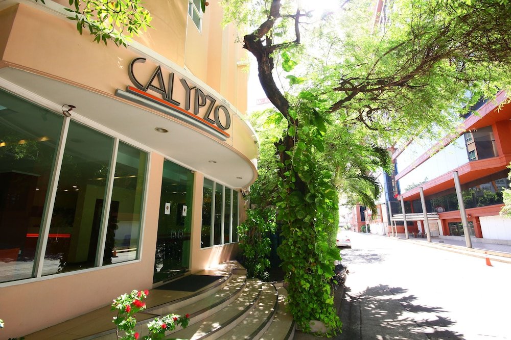 Calypzo Bangkok - Tap to explore photos