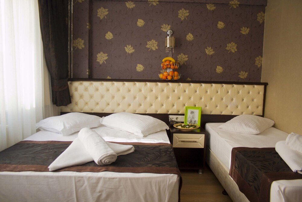 GRAND ESEN HOTEL Room Type - Triple Room