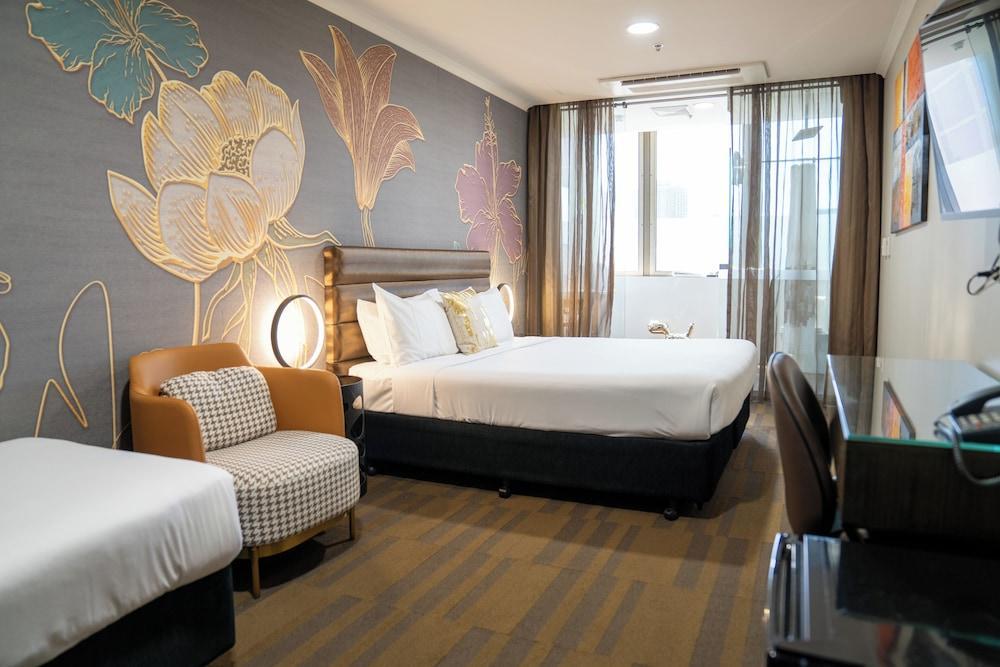 57 Hotel Room Type - King Plus One