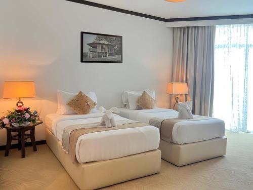 Adya Hotel Kuah Langkawi - Tap to explore photos