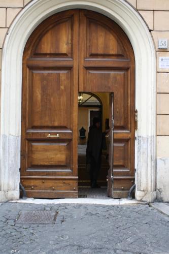 Residenza Elizabeth - Tap to explore photos