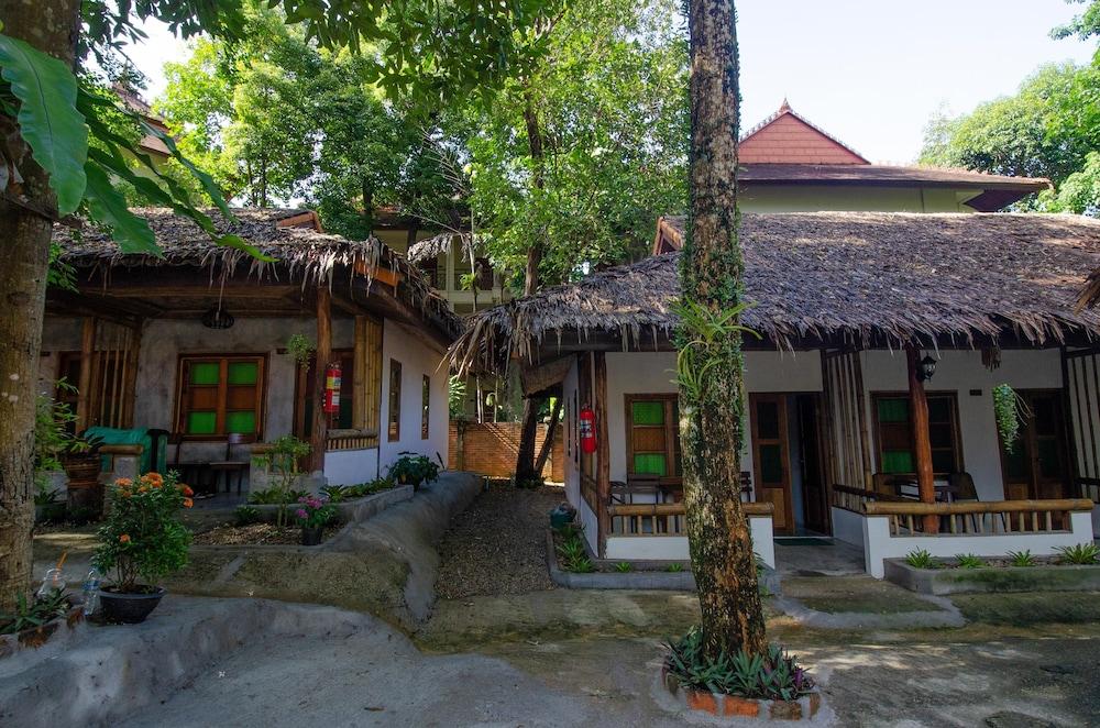 Aonang Guest Home - Tap to explore photos