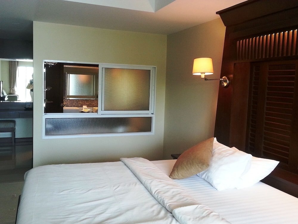 August Suites Room Type - Deluxe Room