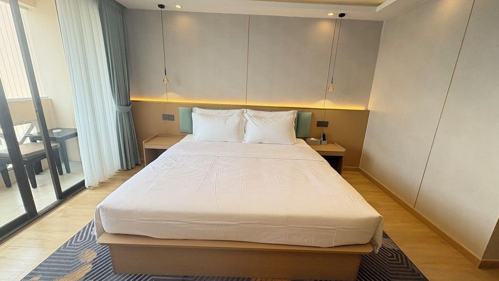 All Together Suite Room Type - Deluxe Double Room