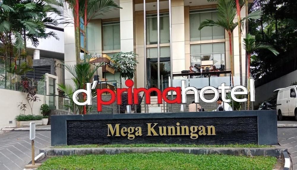 d'primahotel Mega Kuningan - Tap to explore photos