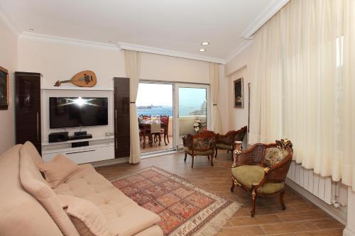 Lir Residence Suites - Tap to explore photos