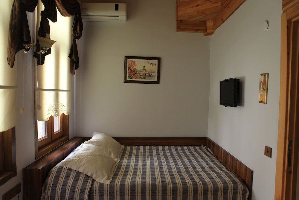 Tom Square Boutique Hotel Room Type - Comfort Double Room