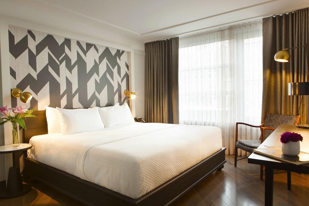 The Tillary Hotel Room Type - Classic King ADA