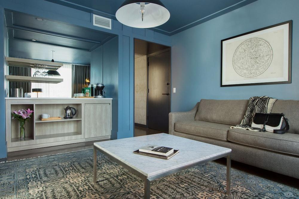 The Tillary Hotel Room Type - Executive Suite