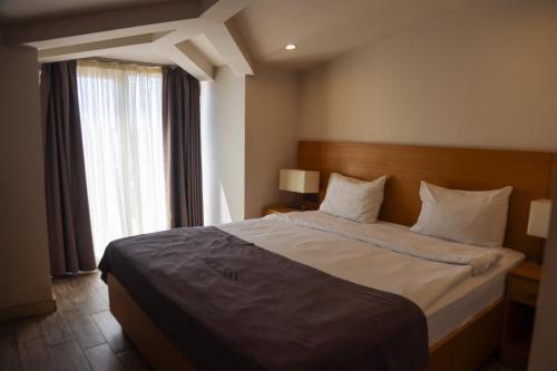 Endless Suites Taksim - Tap to explore photos