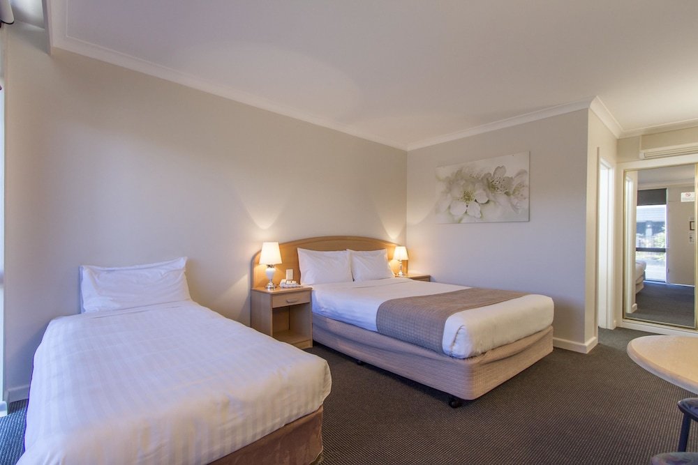 Sunshine Motor Inn Room Type - Economy Twin Room