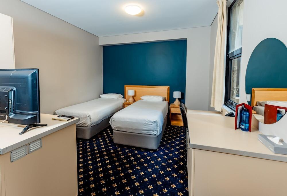 Hotel Coronation Room Type - Twin Room