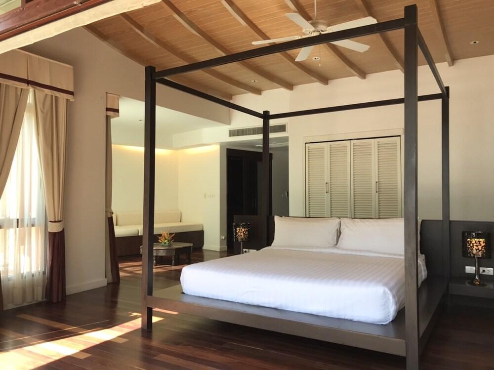 Amatapura Beach Villa 15 Room Type - Luxury Villa