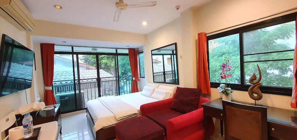 At 1150 villa Room Type - Executive Studio
