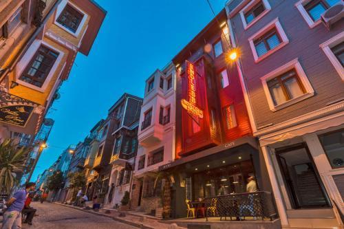 Taksim Nis Hotel - Tap to explore photos