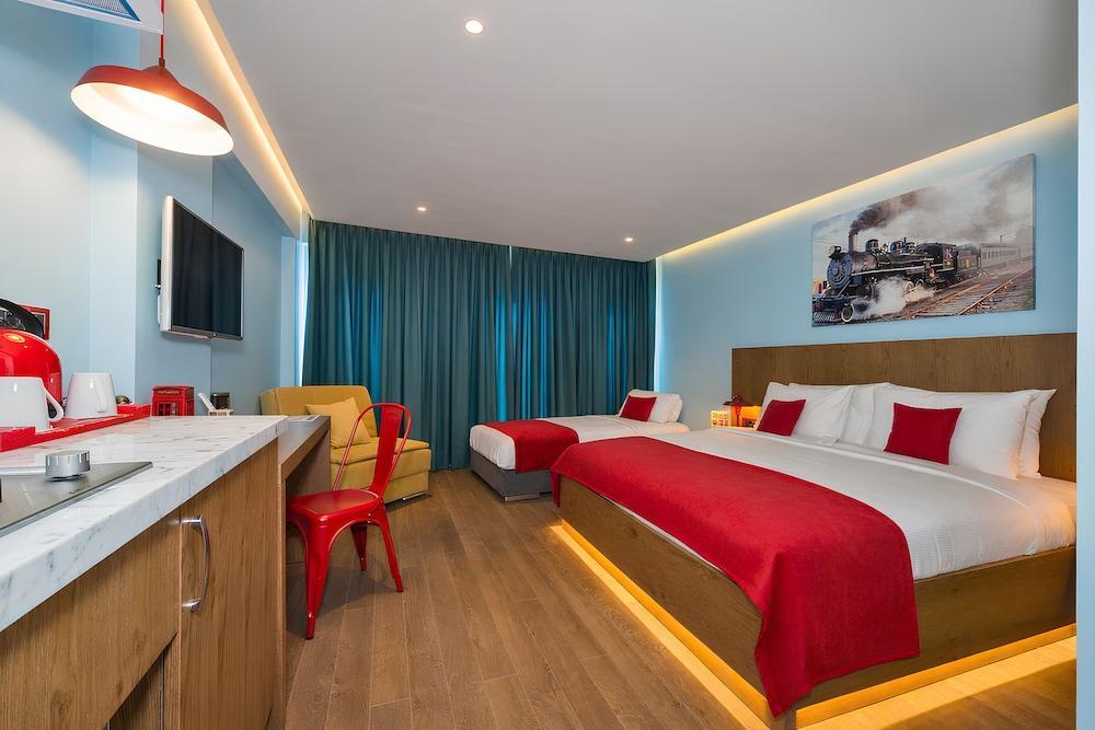 Taksim Nis Hotel Room Type - Deluxe Suite