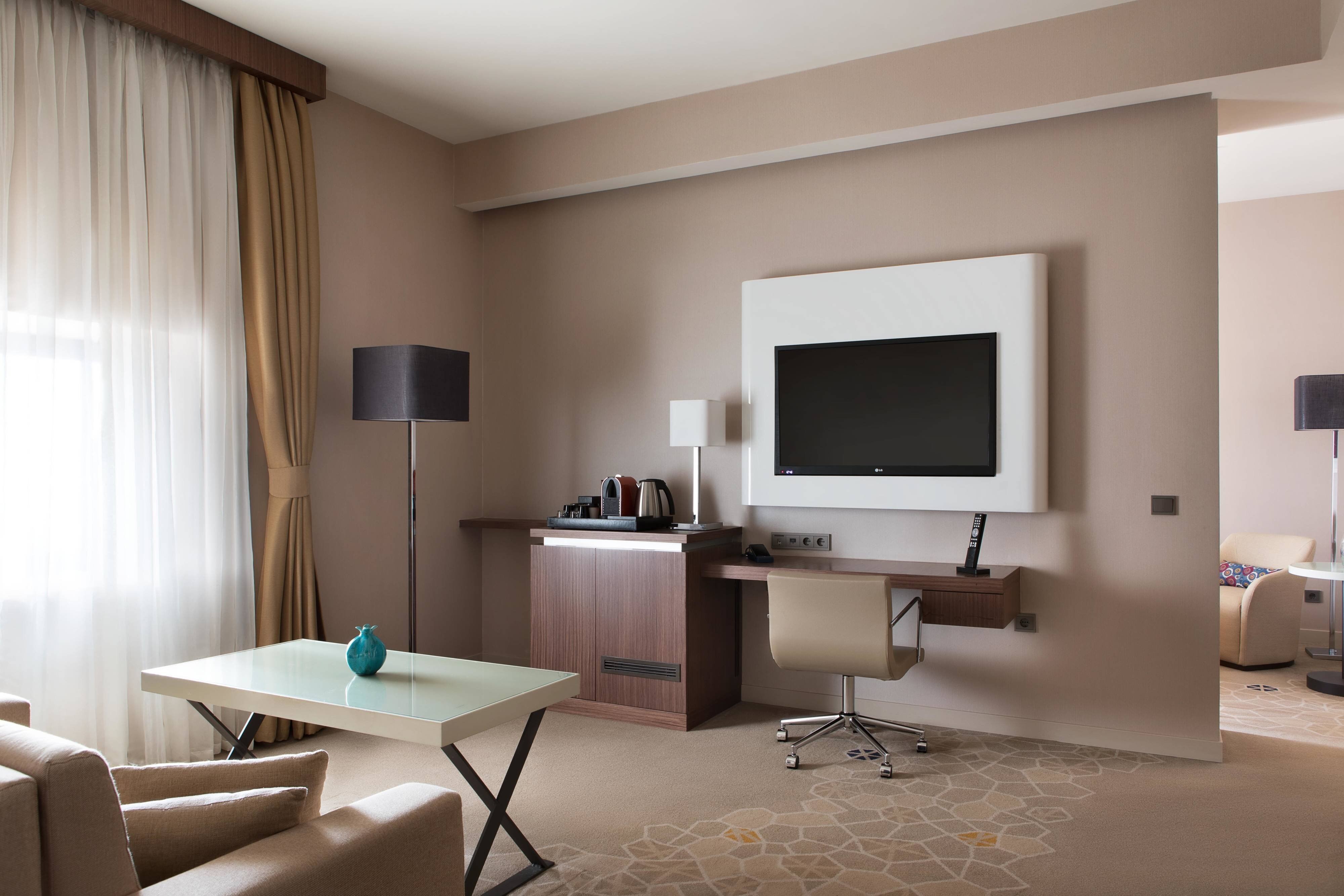 Istanbul Marriott Hotel Sisli Istanbul Price Address Reviews