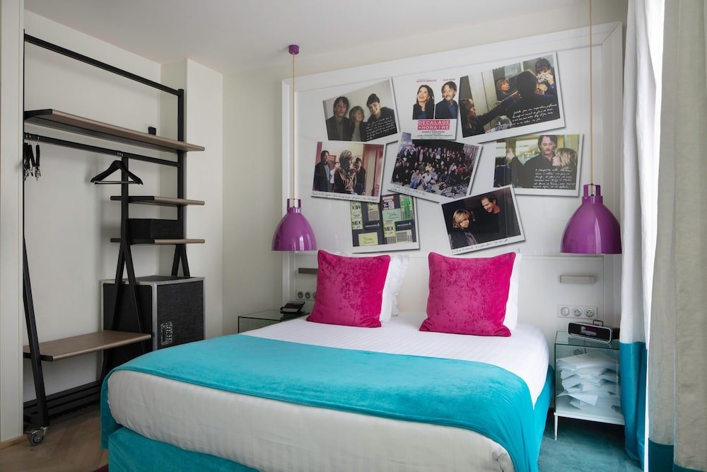 Hôtel Le 123 Sébastopol - Astotel Room Type - Privilege Room with balcony - Complimentary soft minibar, Chromecast, digital press, fitness Hôtel Le 123 Sébastopol - Astotel Room Type - Privilege Room with balcony - Complimentary soft minibar, Chromecast, digital press, fitness