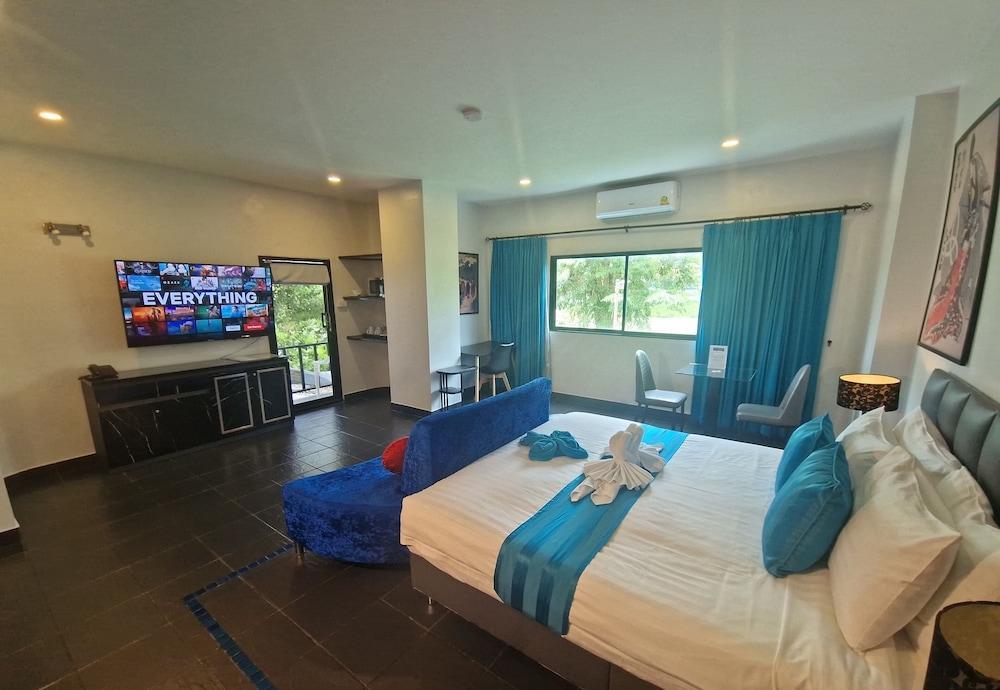 The Venue Residence and Cabaret Room Type - Executive Double Room, 1 King Bed