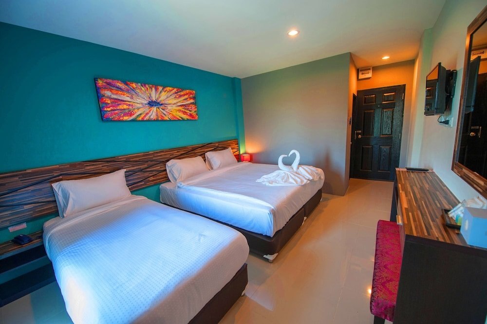 Dwella Suvarnabhumi Room Type - Superior Triple No Airport Transfer