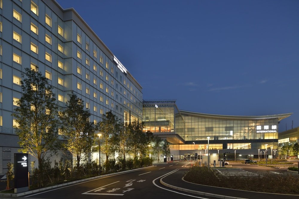 The Royal Park Hotel Tokyo Haneda Airport Terminal 3 - Tap to explore photos