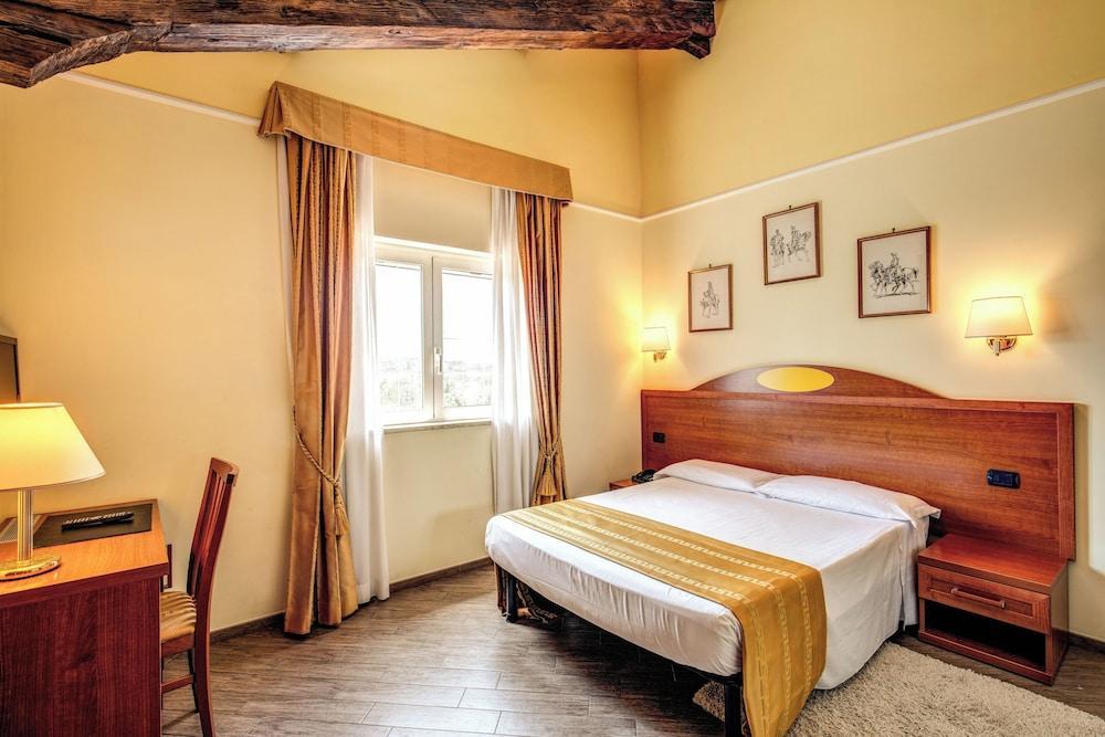 Hotel Roma Tiburtina Room Type - Economy Double Room