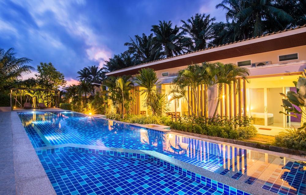 The Fong Krabi Resort - Tap to explore photos
