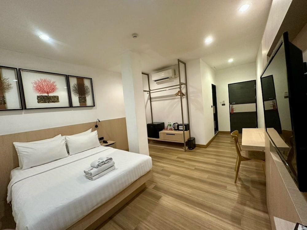 Sakura Sky Residence Room Type - Superior Double or Twin Room, Non Smoking Sakura Sky Residence Room Type - Superior Double or Twin Room, Non Smoking