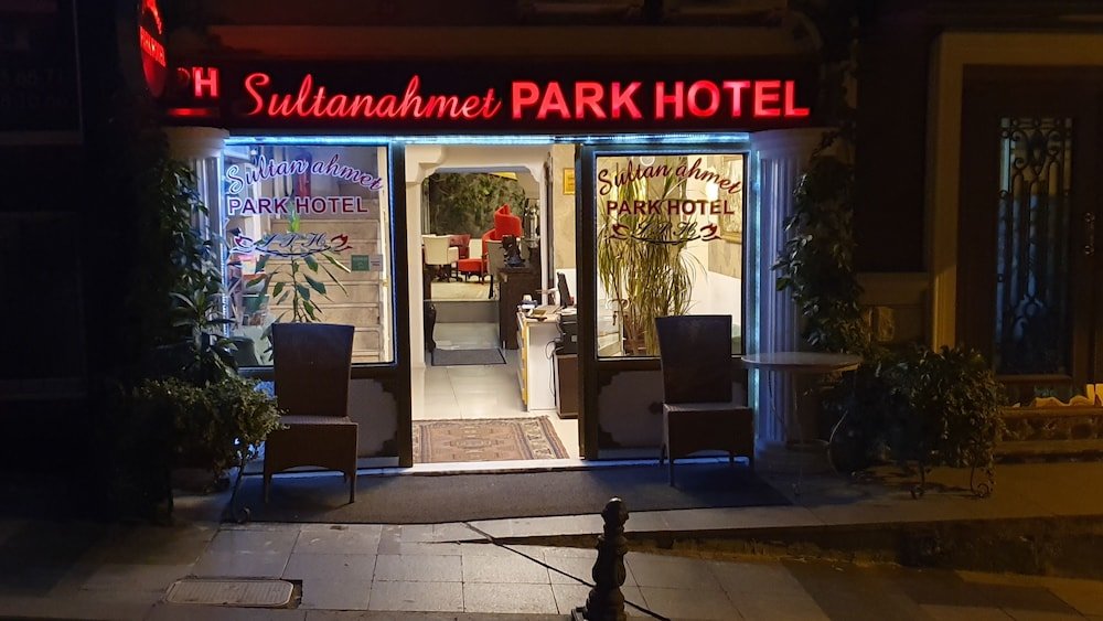 Sultanahmet Park Hotel - Tap to explore photos