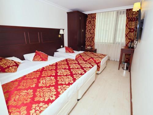 Istanbul Newcity Hotel - Tap to explore photos