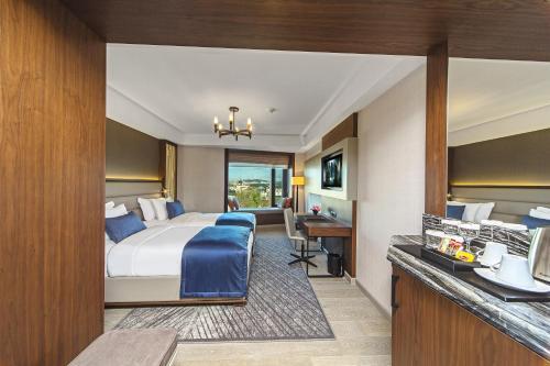 Arts Hotel Istanbul Harbiye - Special Class - Tap to explore photos