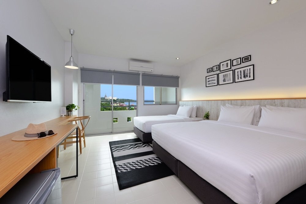 Ruenthip Residence Pattaya Room Type - Deluxe Triple Room, Multiple Beds, Sea View Ruenthip Residence Pattaya Room Type - Deluxe Triple Room, Multiple Beds, Sea View