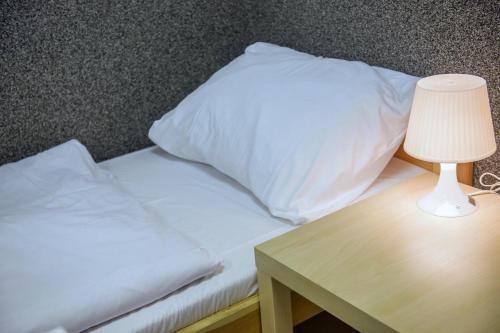 Hostel Seven Room Type - Apartment with Shower