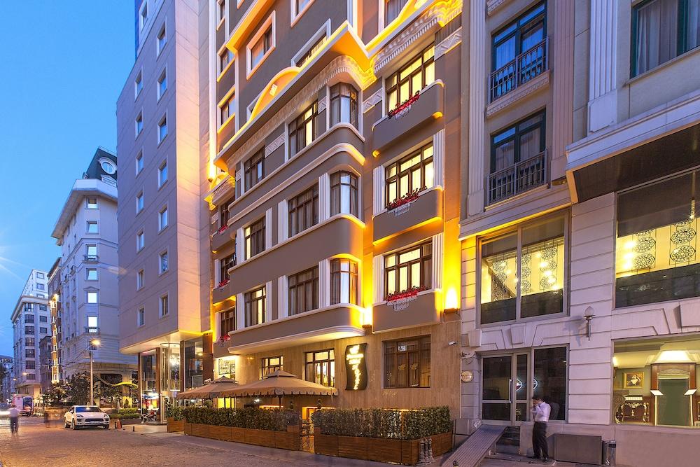 Ferman Hilal Hotel - Special Class - Tap to explore photos