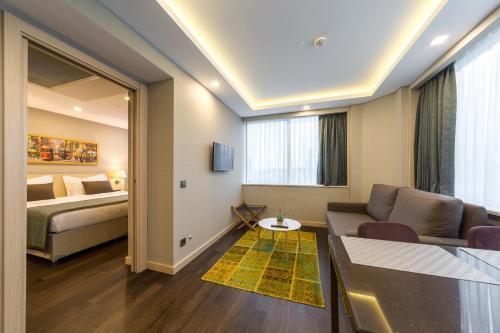 Monapart Hotel Istanbul Mecidiyekoy Room Type - Deluxe Suite Monapart Hotel Istanbul Mecidiyekoy Room Type - Deluxe Suite