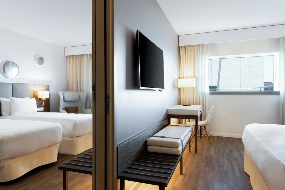 AC Hotel Paris Le Bourget Airport by Marriott Room Type - Room, 1 Double Bed