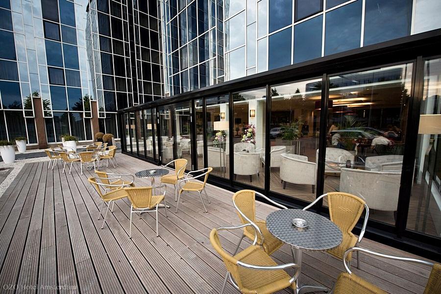 OZO Hotels Arena Amsterdam - Tap to explore photos