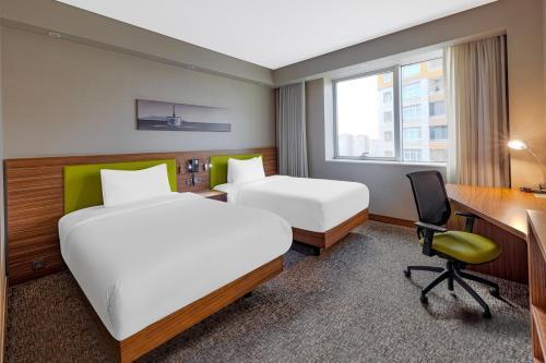 Hampton by Hilton Istanbul Kayasehir - Tap to explore photos