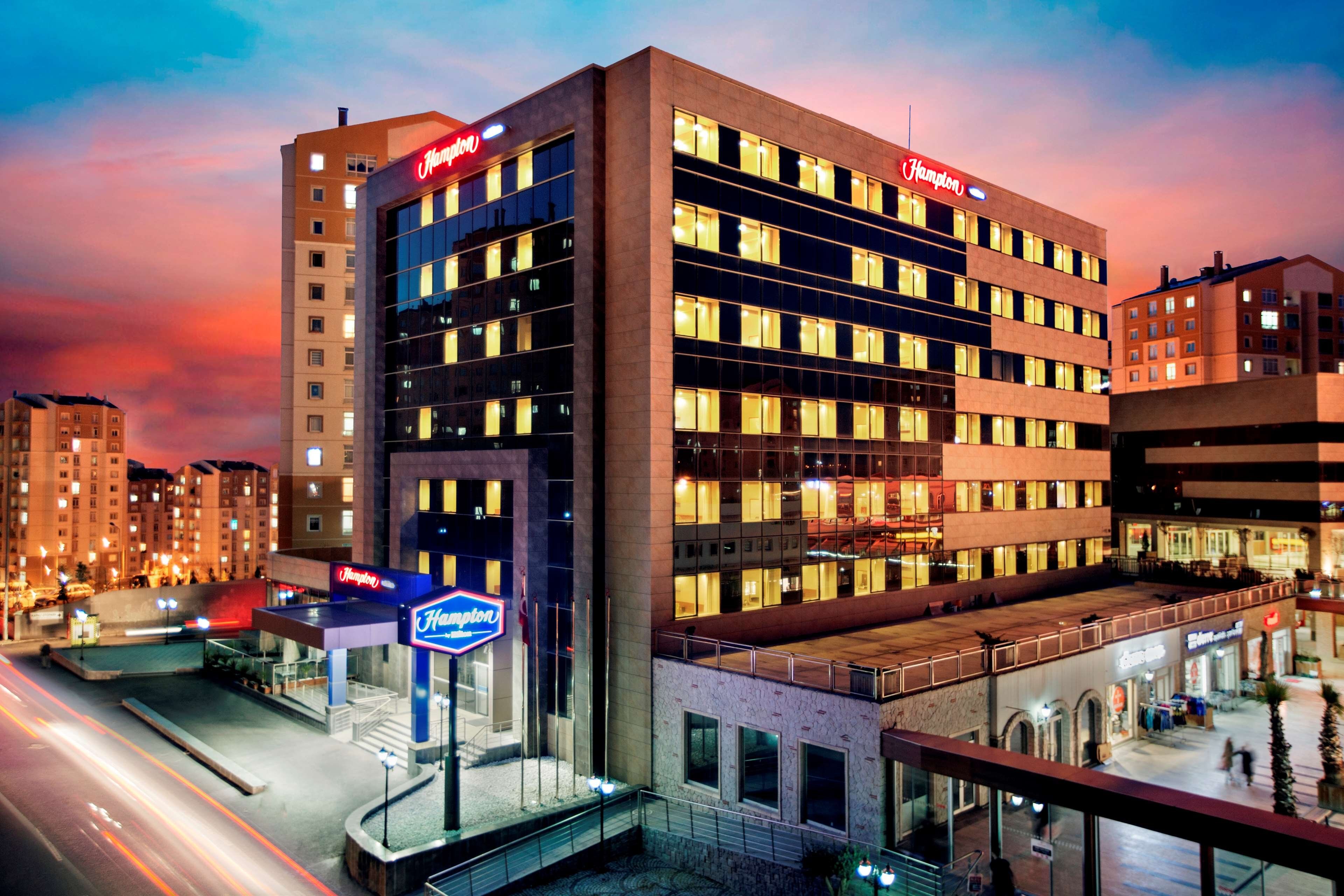 Hampton By Hilton Istanbul Kayasehir Istanbul Price Address Reviews