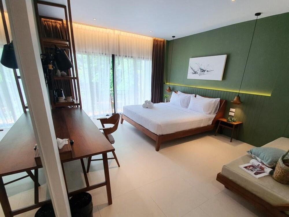 Mini House Aonang Room Type - Deluxe Double Room