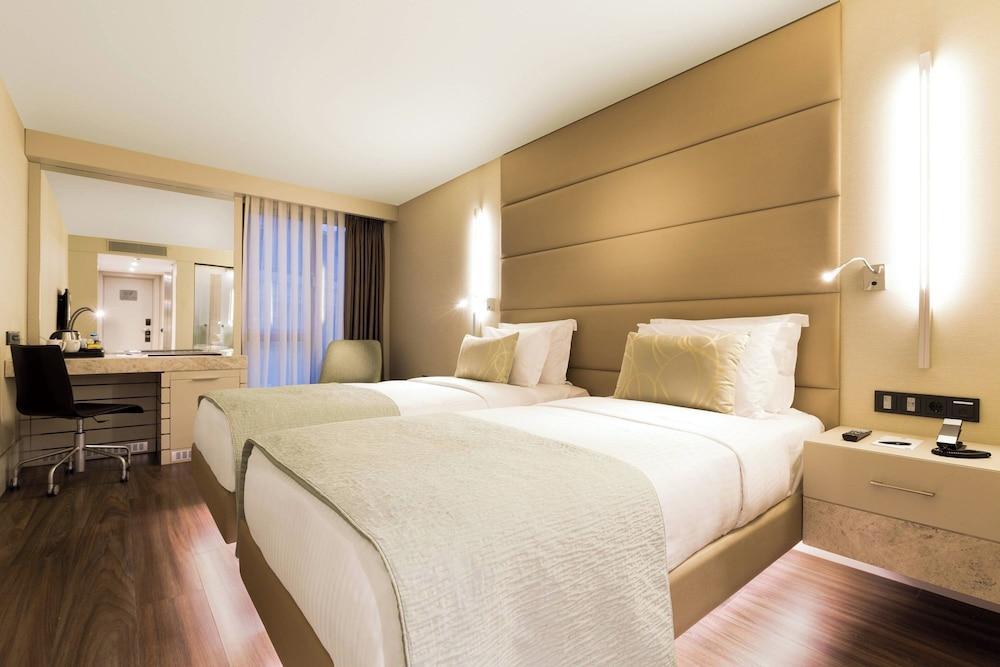 AC Hotel Istanbul Macka by Marriott Room Type - Room, 2 Twin Beds