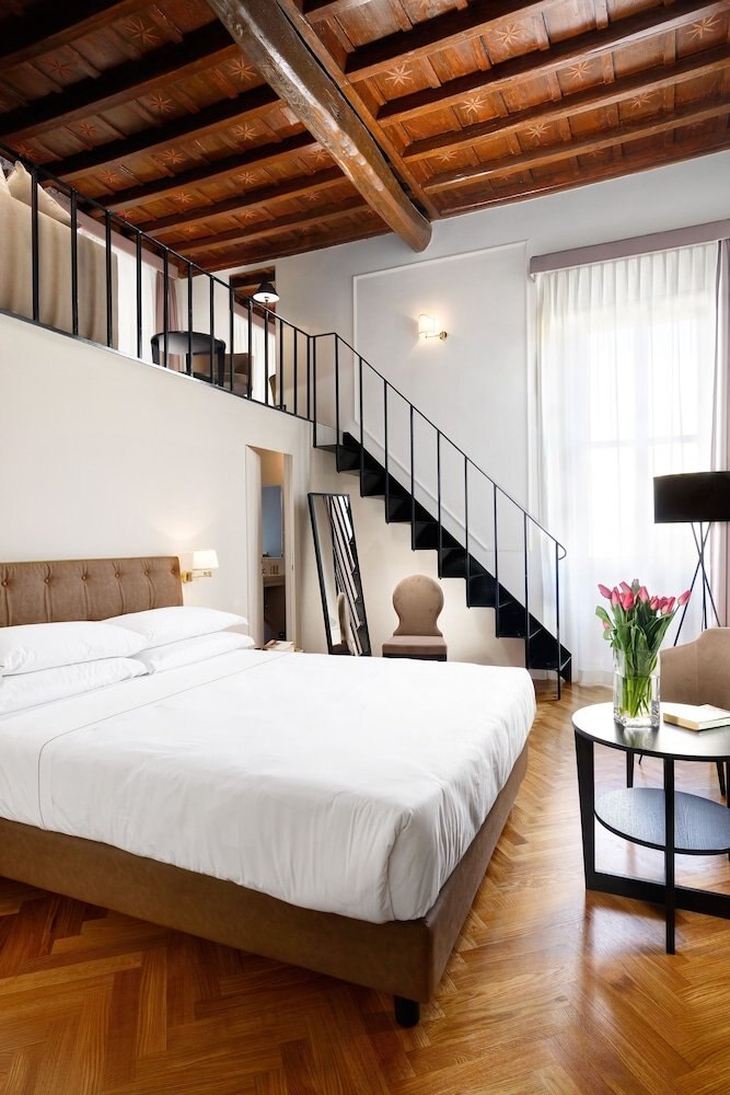 Splendor Suite Rome - Suites and Apartments Room Type - Suite (2 Adults + 2 Children)