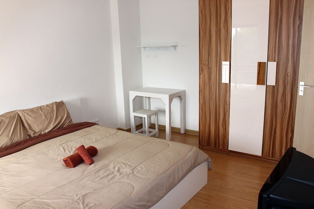 UTD Aries Hotel & Residence - Tap to explore photos