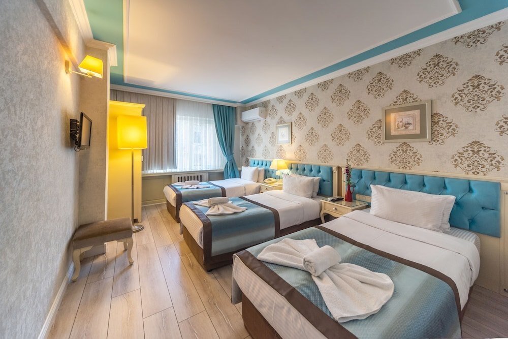 Viva Deluxe Hotel Room Type - Quadruple Room