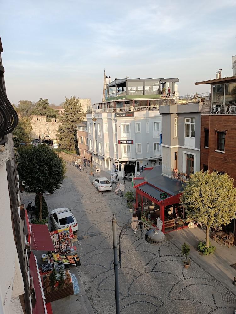 Istanbul Hotel & Guesthouse