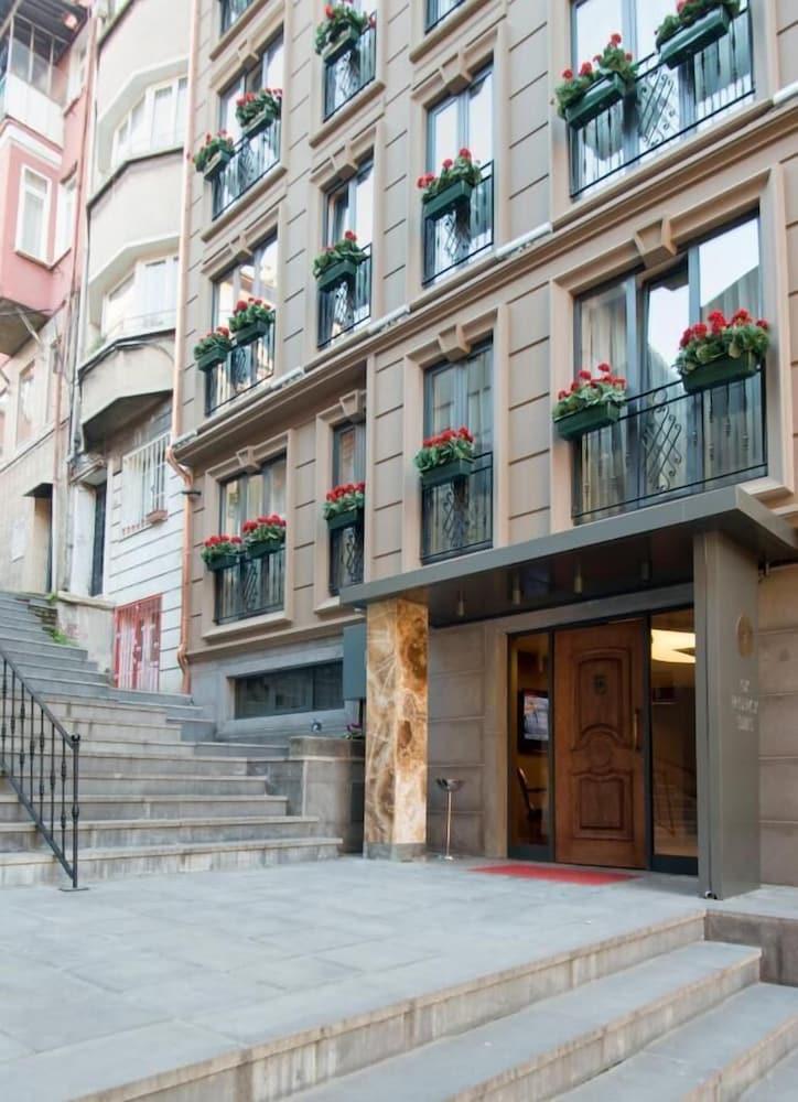 جي كاي ريجينسي سويتس